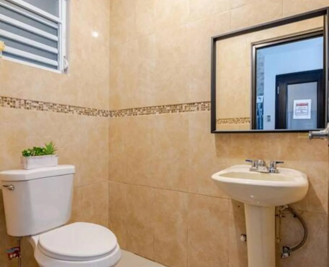 Hacienda M&B Perfect For Groups, With Pool And Spacious Patio Vega Baja