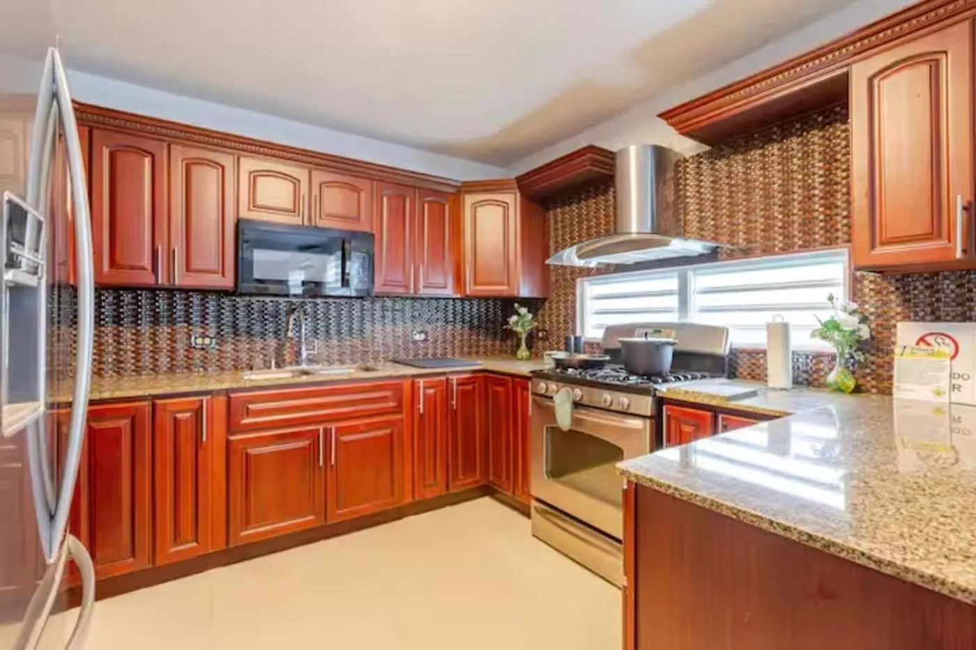 Hacienda M&B Perfect For Groups, With Pool And Spacious Patio Vega Baja Puerto Rico
