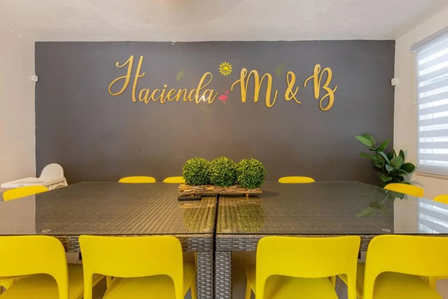 Hacienda M&B Perfect For Groups, With Pool And Spacious Patio Vega Baja 0*,
